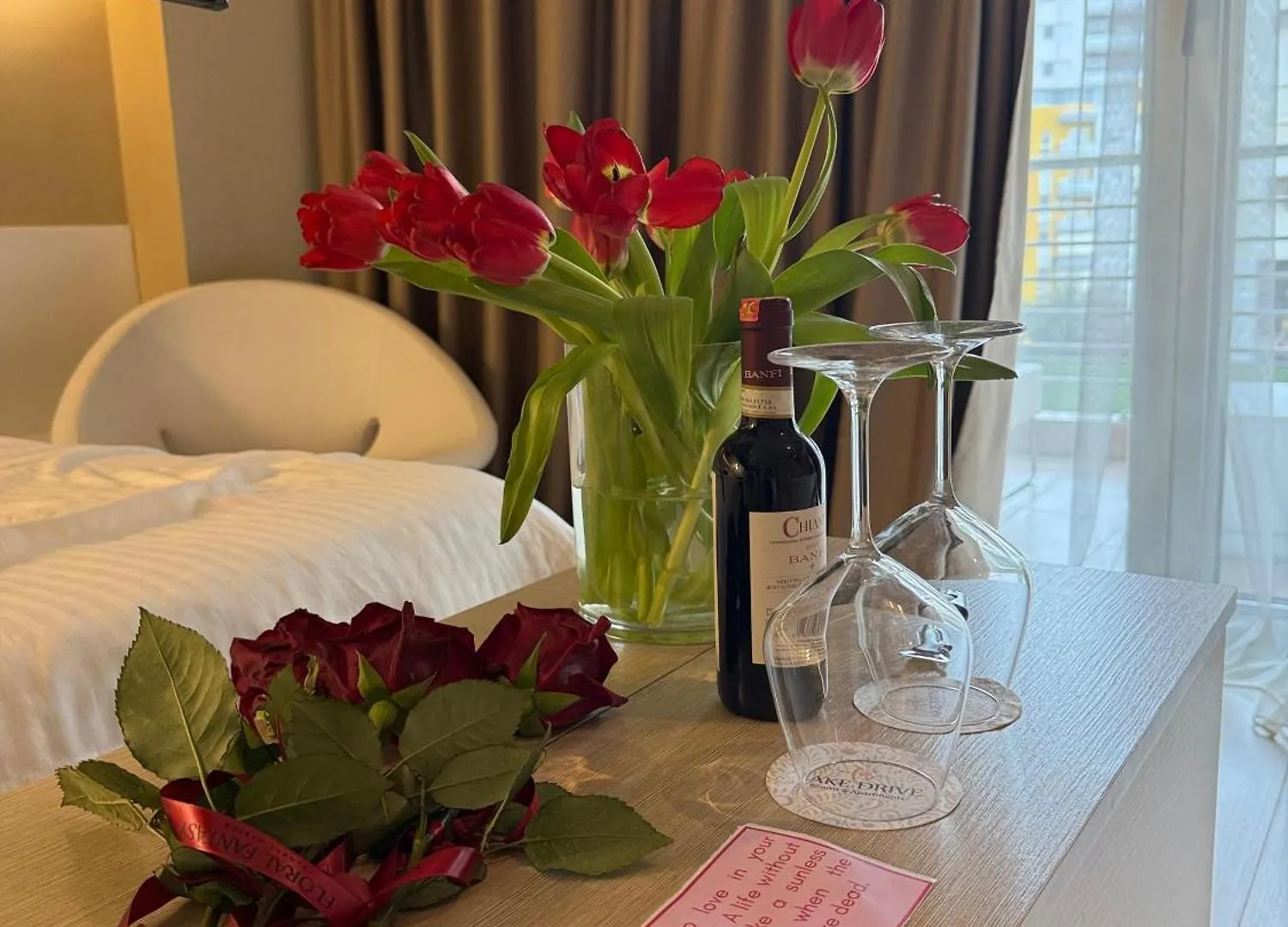 Lake Drive Rooms&Apartments Tirana Aparthotel