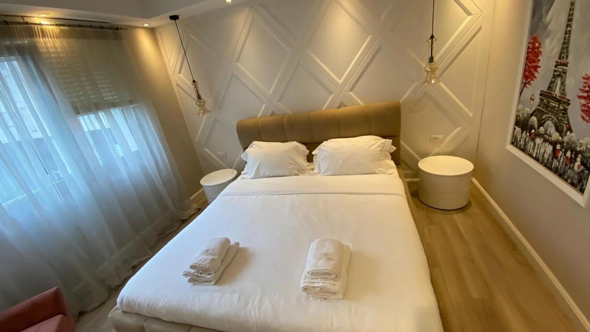 **** Aparthotel Lake Drive Rooms&Apartments Tirana Albania