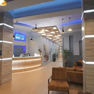 Hotell Granda, Yzberishti