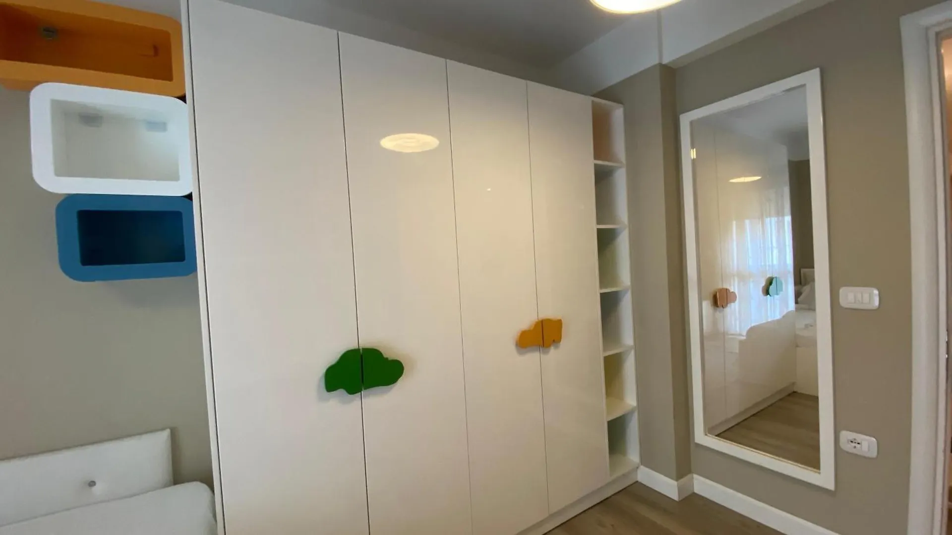 Lake Drive Rooms&Apartments Tirana 4*,  Albania